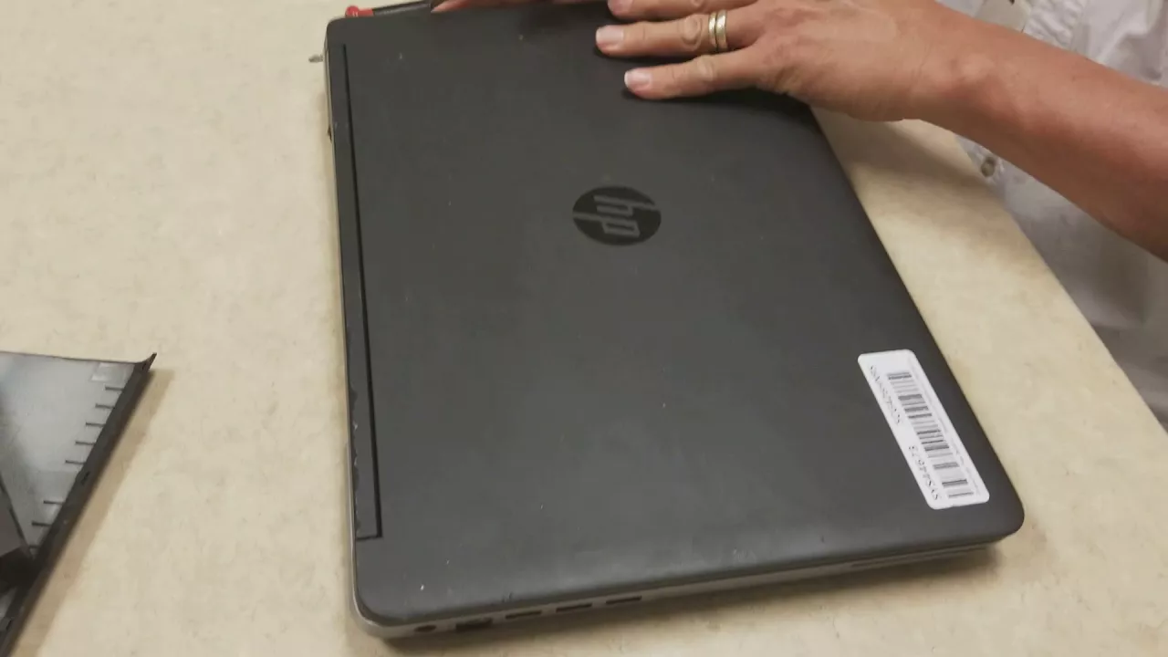 HP Probook 650 G1 unbox and quick review 1/2 https://www.youtube.com/watch?v=DAkhFH2SptI HP Probook . 
