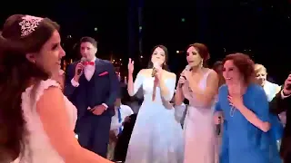 زينوا الساحه بصوت جورج نعمة بعرس اخته  دندنها