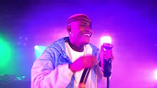 ruger stuns fans with the best live performance of snapchat 
