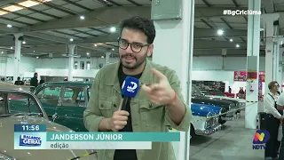 Carros antigos encantam visitantes em evento no Sul de SC