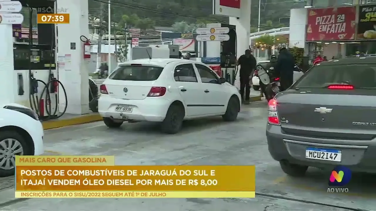 Postos de combustíveis de Jaraguá do Sul e Itajaí vendem óleo diesel por mais de R$ 8,00