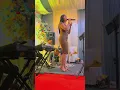 DEVIANA FERRA DINDING PEMISAH(dimalam dingin ini ku duduk seorang diri) live performance