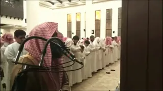 و ي و م ي ع ض ٱلظ ال م ع ل ى ي د ي ه تلاوة مميزة للشيخ محمد اللحيدان حيث يظهر خشوعه وابداعه 