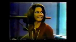 Mary Tyler Moore 1970 - Trecho com dublagem clássica