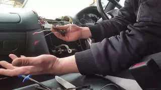 how to install after market Head unit into Holden pontiac chevrolet VZ commodore