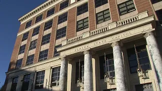 PFD Payout Former Gov Walker proposes 10K dividend if the program dies with it