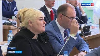 Омский горсовет провел сегодня первое заседание депутатов шестого созыва