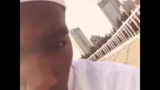 ينصح في المقبره   على كيف امك الدين هوا  دندنها