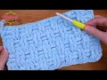 EASIEST Crochet Blanket For Bulky Yarn - How to Crochet The Mini Weave Stitch Chenille Yarn
