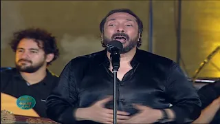 ولابد عن يوم محتوم على الحجار 