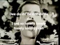 Download Lagu Freddy Mercury - Living on my own con testo (lyrics)