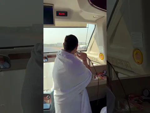 HAJI IGUN MEGANG MIC DI BUS PAS LAGI UMROH #ivangunawan #umrah #mekkah #madina #prayer