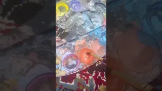 انا احب هاذي الاغنيه هل انتو مثلي اكتبوا في تعليقات بليييز 