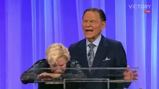 Kenneth Copeland Anoints A Queen