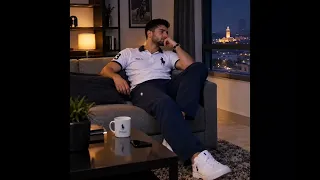   عايش وحيد دندنها