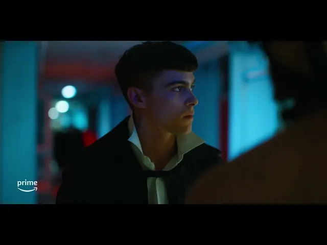 Prisma | S2.E5 | Clip 'La Festa'