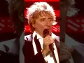 Download Lagu Rod Stewart performs \