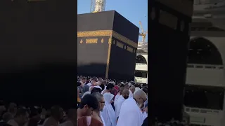 الهي واسع الكرم عمرة مقبولة ان شاء الله 