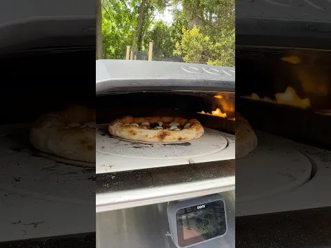 Pizza making on easy mode 🍕