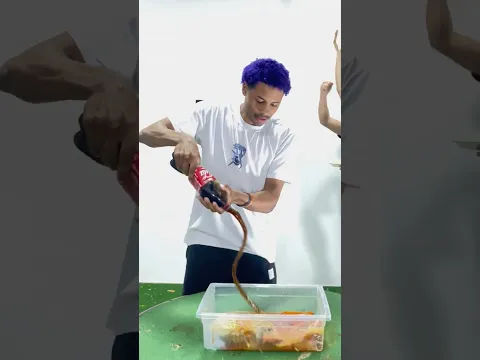 Ele estragou o video no desafio da comida. #shorts