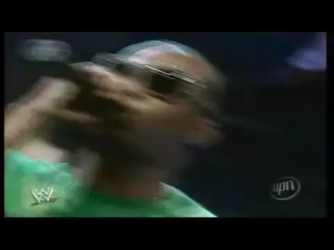 Download MP3 Three 6 Mafia WWE Live Performance 2006 (Introducing Mark Henry) - Some Bodies Gonna Get It