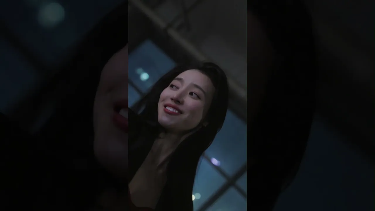 裏切られて死んだ彼女…重生後は年下男子に狂うほど溺愛される人生が始まった poster