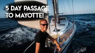 Sailing into the JAWS OF THE TIGER! 5 day passage to MAYOTTE – Outside Watch – Vlog #13