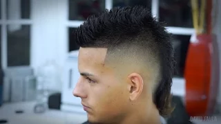 Modern Mullet Siete-Hawk Hairstyle - How to Faux Hawk Tutorial