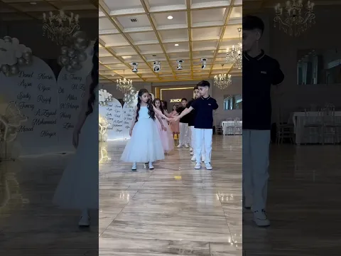 Los niños de 4º grado se hicieron tendencia bailando vals 😍