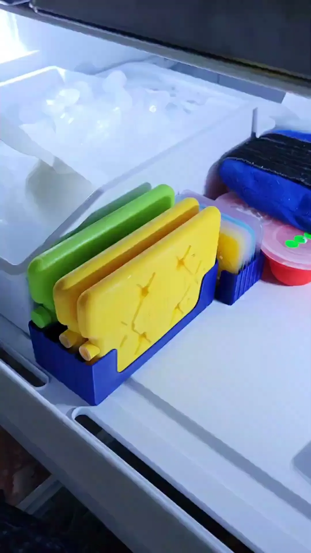Customizable Ice Pack Holder