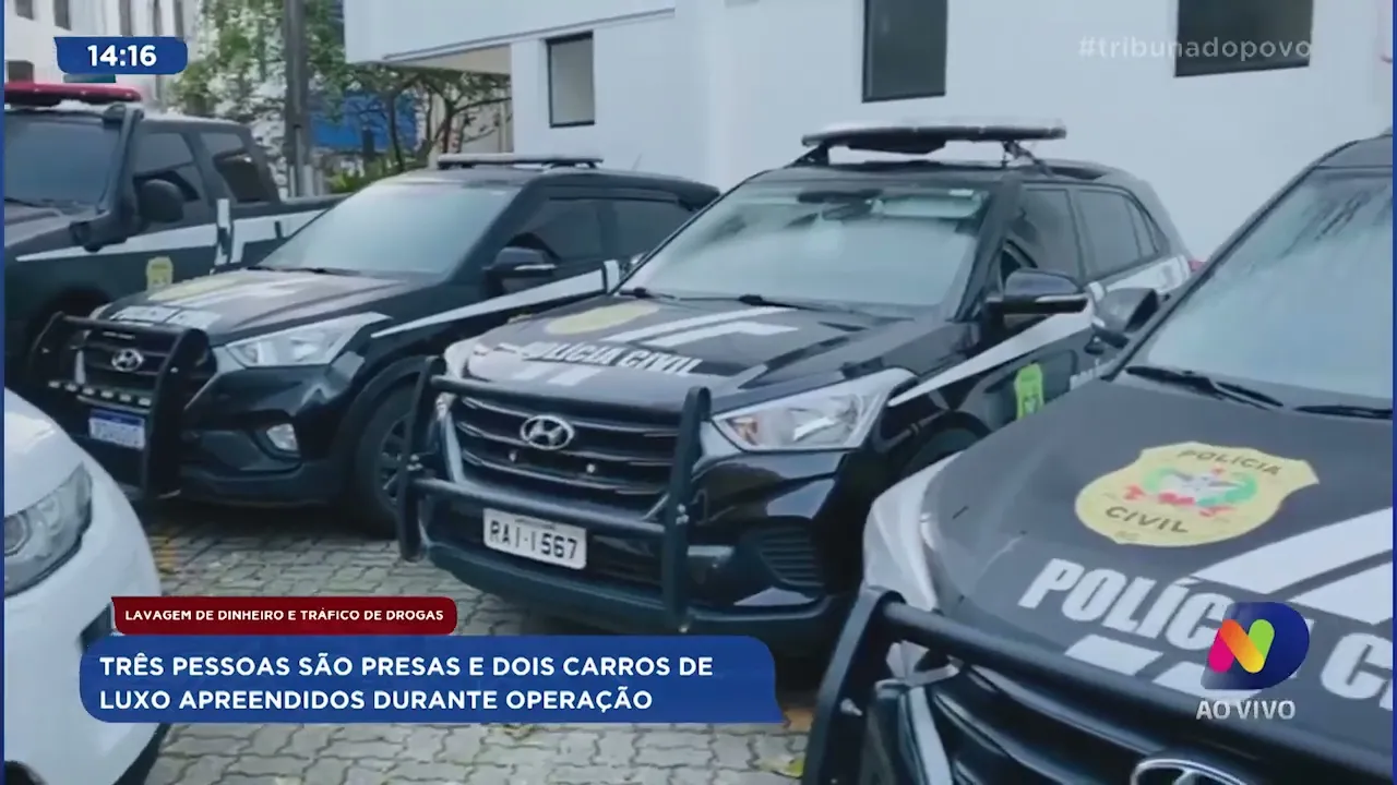 Lavagem de dinheiro e tráfico de drogas: três pessoas são presas e dois carros de luxo apreendido