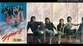 Download Spirit Band - 10 Ilusi (Kau Ini Siapa) MP3