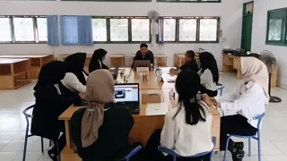 simulasi rapat peluncuran produk baru