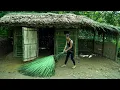 Download Lagu A young girl determined to survive in the deep forest, building a house: can she conquer nature?