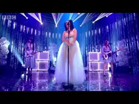 Download MP3 Charli XCX - Boom Clap - Top of the Pops - BBC One