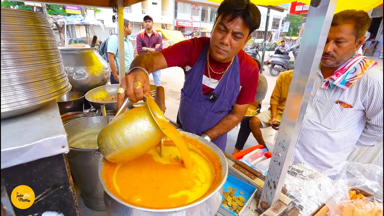 Raipur Gold Man Bhau Dal Pakwan With Unlimited Dal Rs. 50/- Only l Chhattisgarh Street Food