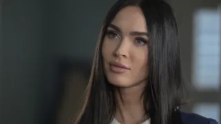 HOMEM COMPRA UMA MEGAN FOX ROBÔ COMO UMA EMPREGADA, MAS ELA FICA MORTALMENTE OBCECADA POR ELE!