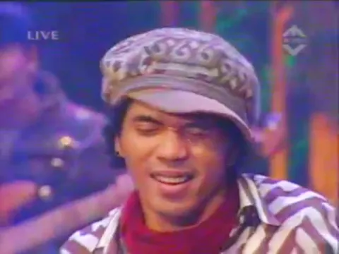 Download MP3 Slank - Balikin (Live Eksklusif Trans TV 2004)