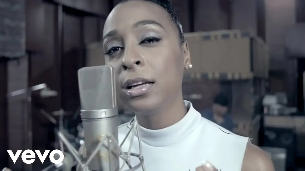 Alaine - Hello (Adele Reggae Cover)