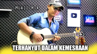 Download TERHANYUT DALAM KEMESRAAN - Acoustic Guitar Dangdut - Muaji N.A MP3
