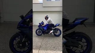 Yamaha R1 2022 Akrapovic Sound