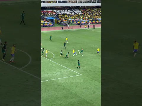 Neymar show skills vs Bolivia π₯ #neymar #neymarjr #skills