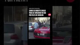 Carro de Roberto Carlos para de funcionar por falta de gasolina