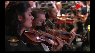 دي حكاية شعب وأرض وناس ووطن دايما مرفوع الراس         دندنها