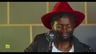 Na Mpundu Mwape 1. (live performance)