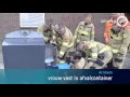Lagu Vrouw komt vast te zitten in ondergrondse afvalcontainer in Arnhem - Omroep Gelderland