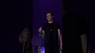 الشتا غناء كايروكي من حفلة محمد منير في جدة دندنها