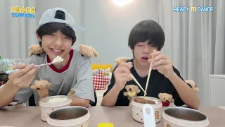 【开跳小饭桌】我们是西瓜王国里最圆滚滚的两颗瓜🍉 #TEAMBOYS #张嘉懿Austin #孔鑫Kimi #自制综艺 #未来导演扶持计划