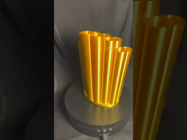 Spiral Multi-Slot Brush and Pencil Holder video thumbnail