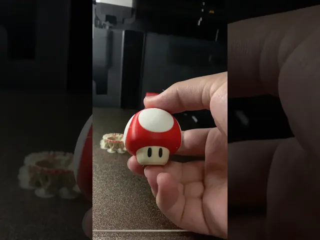 Super Mario Power Up Mushroom (pre-painted .3mf included) video thumbnail